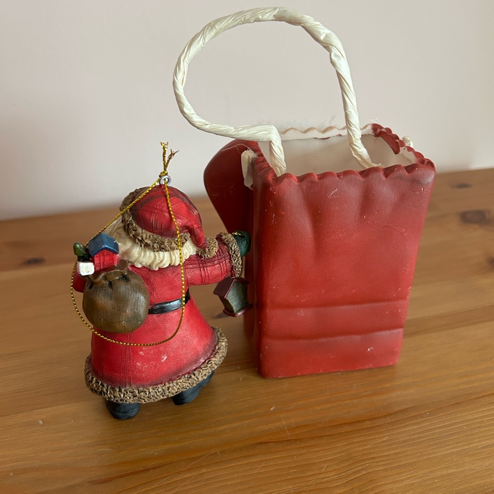 Santa Collection - Picture 8 of 15